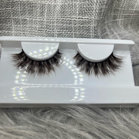 Brown Mink Lashes 16MM 3D Full Volume Medium Eyelashes - Picture 2 of 5